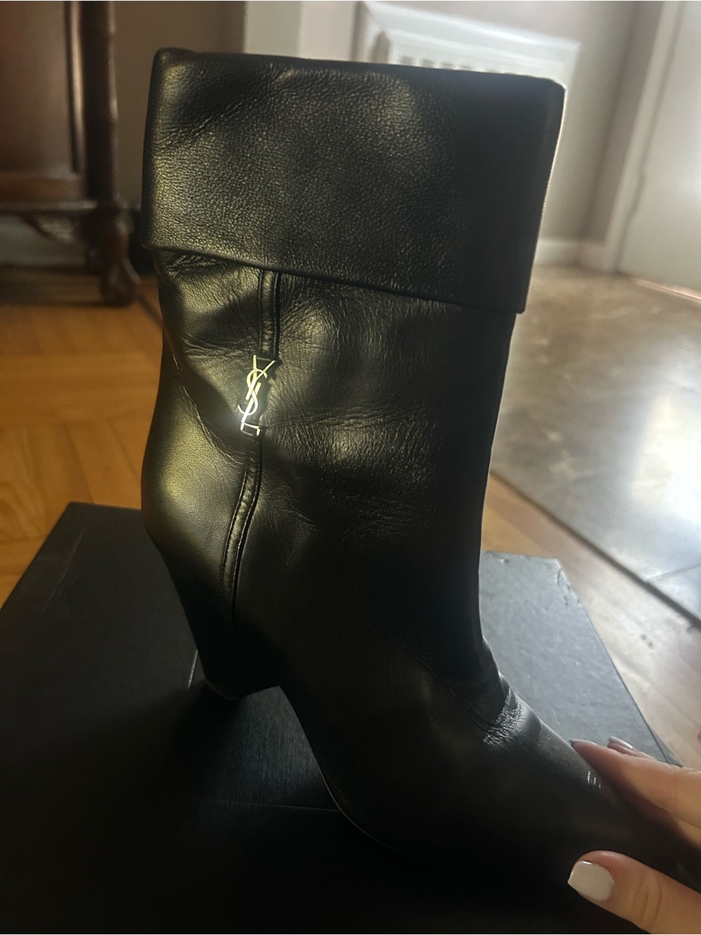 Saint Laurent Black Leather Fold-Over Wedge Ankle Boots with YSL Logo - Picture 2 of 2